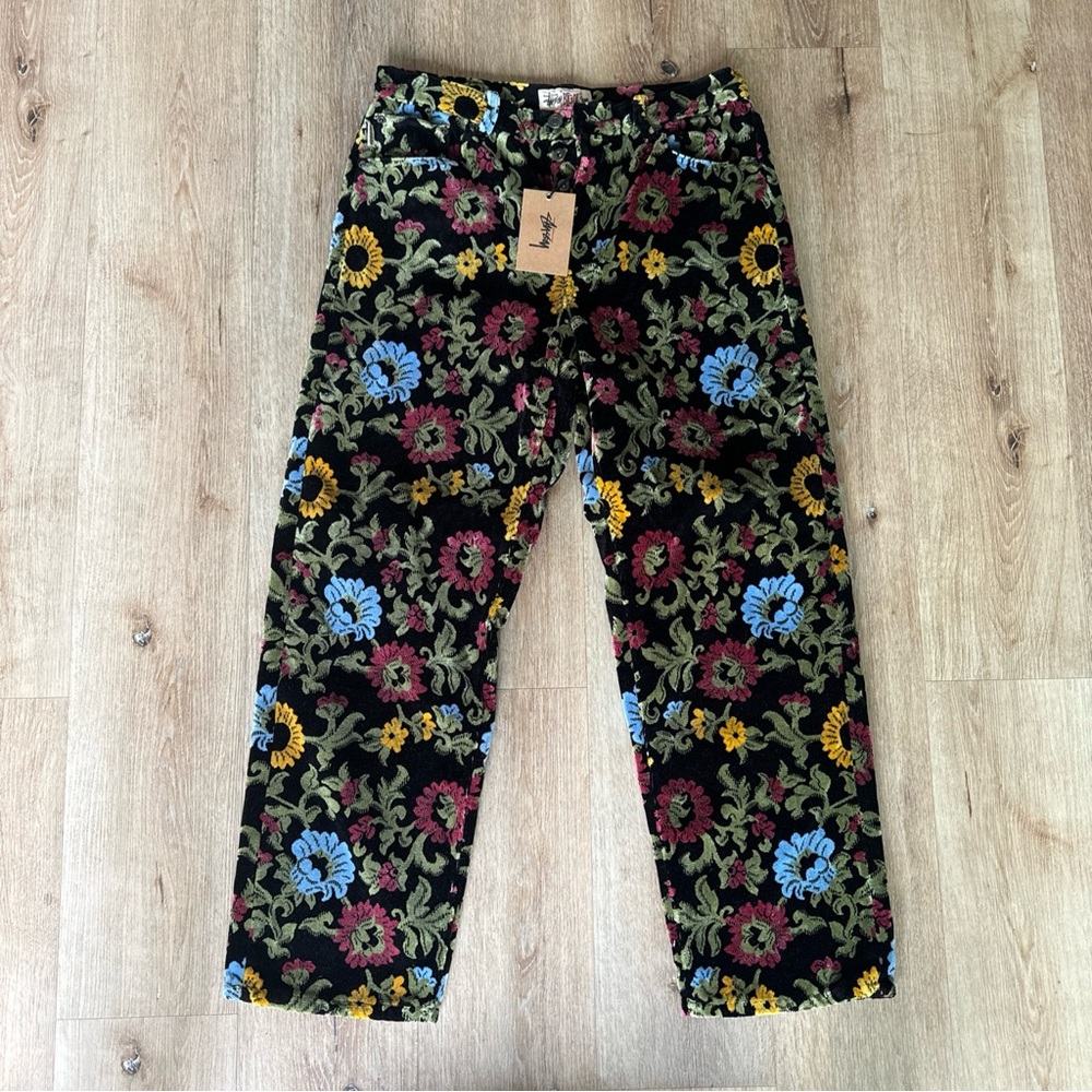NWT STUSSY BIG 0L’ JEANS FLORAL JACQUARD SIZE 30 brand new!